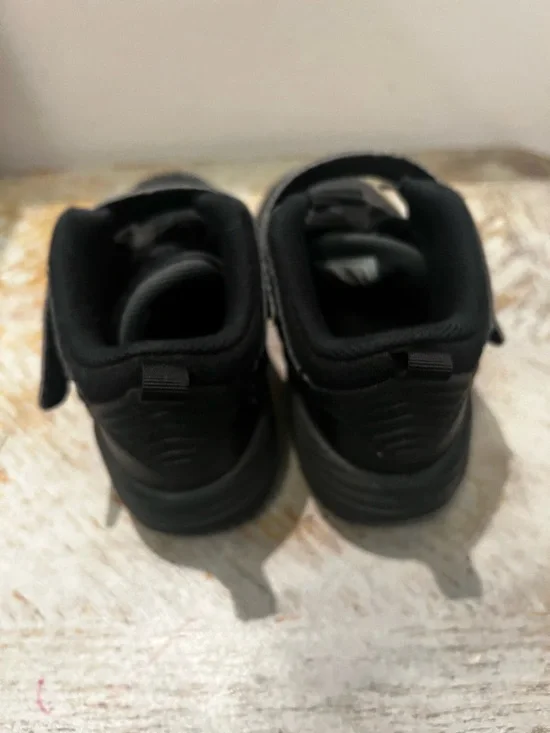 Nike Air Jordan’s Kids Black Athletic Sneakers with Velcro Strap Size 13 C - Picture 4 of 10